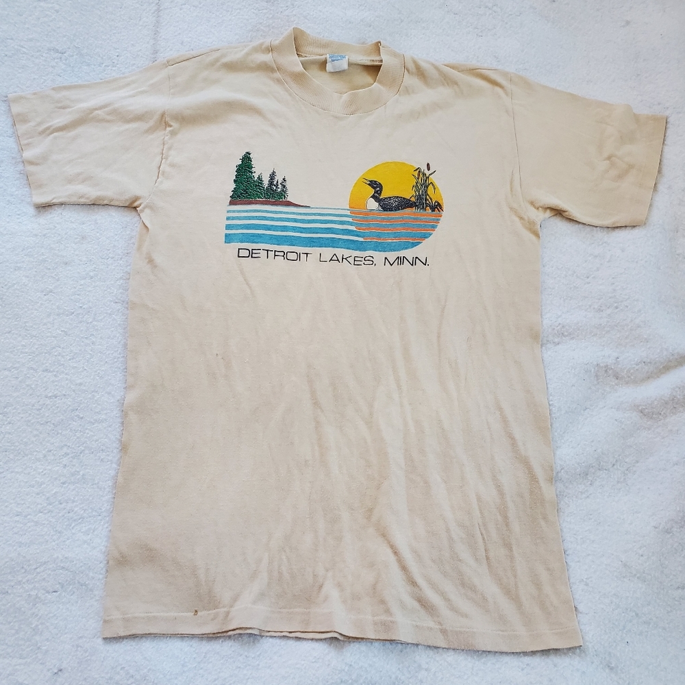 Diamond G Detroit Lakes, Minnesota Vtg Distressed T-Shirt, Sz L (42-44)